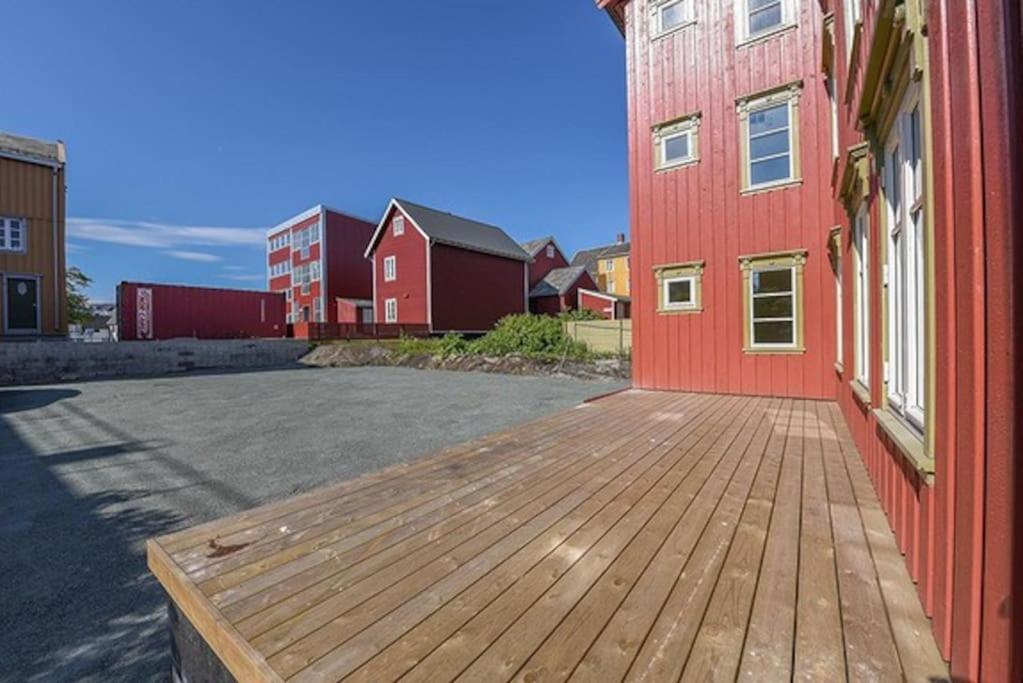 Cosy 2-Rooms Apartment In The City Center Tromsø Exterior foto